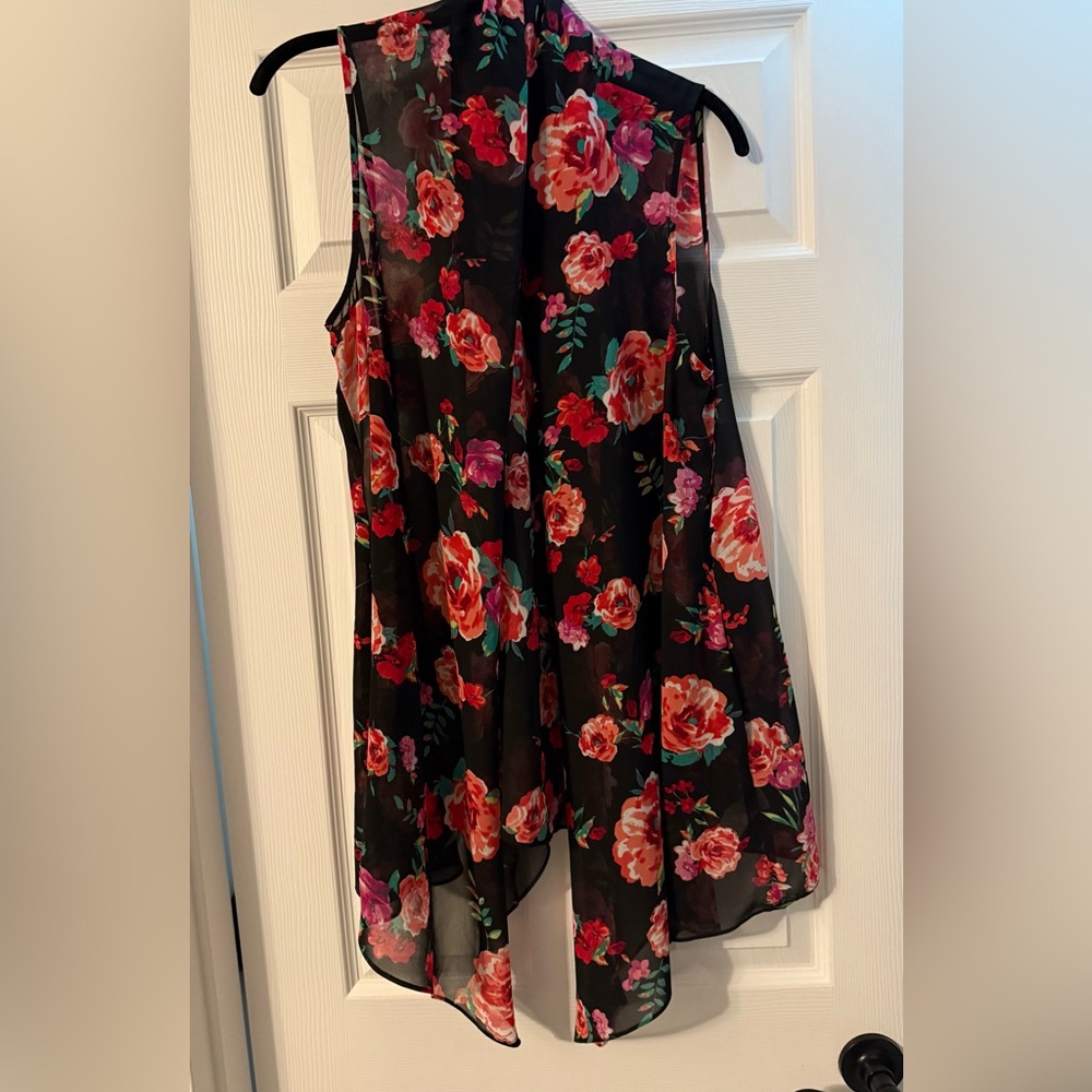 Susan Graver Long Sheer Top M
